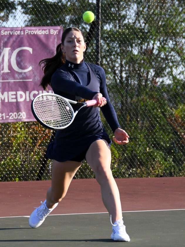 Buck, Dincher advance to District 4 Class AA singles semis, headline